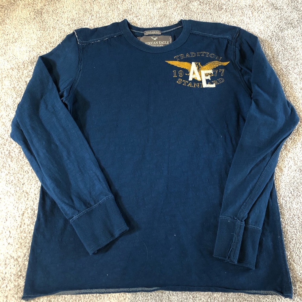 6 American Eagle shirts